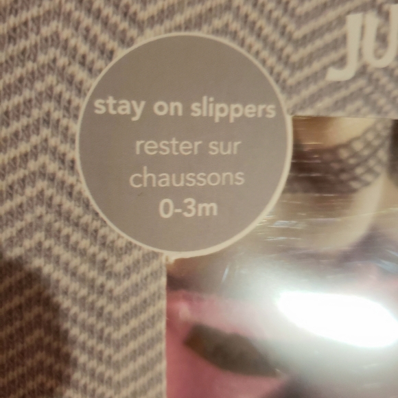 Juddlies 0-3 month girl Slippers - Picture 4 of 5